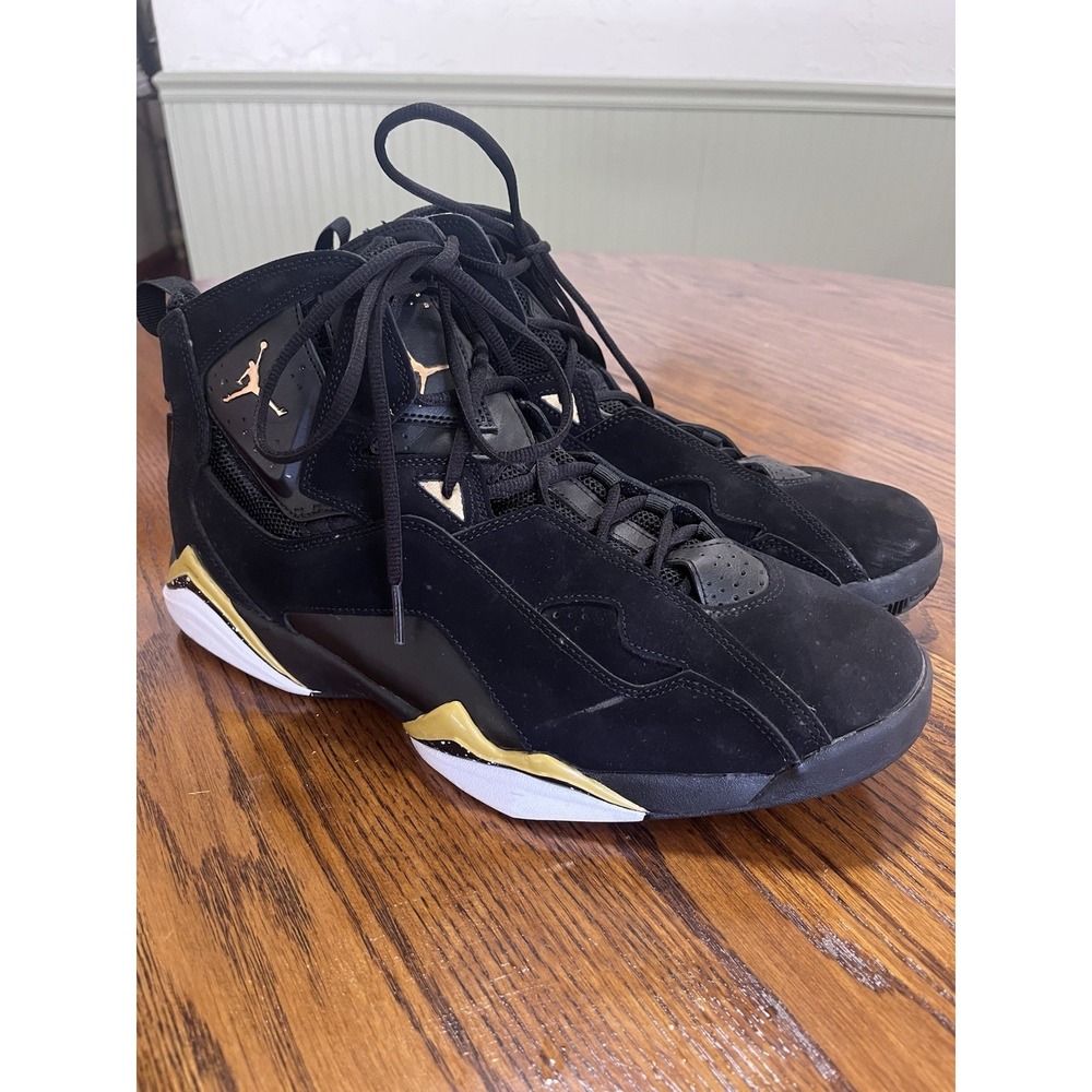 Air Jordan True Flight Black Metallic Gold Speckled Size 13